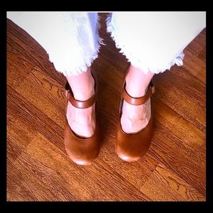 Dansko Leather Mary Jane Clog Size 10